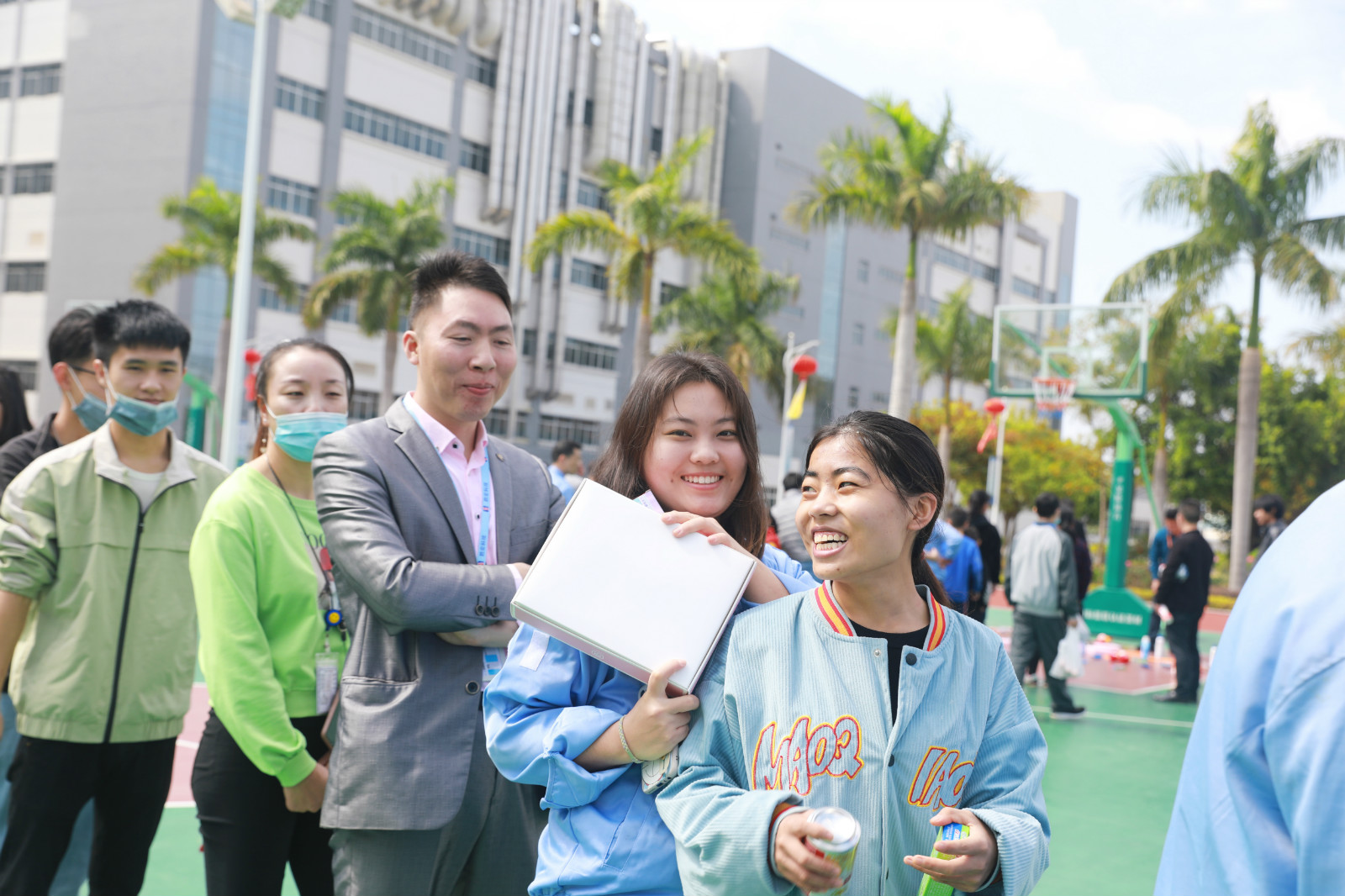 就地過年，年味不減—我在勝宏挺好的